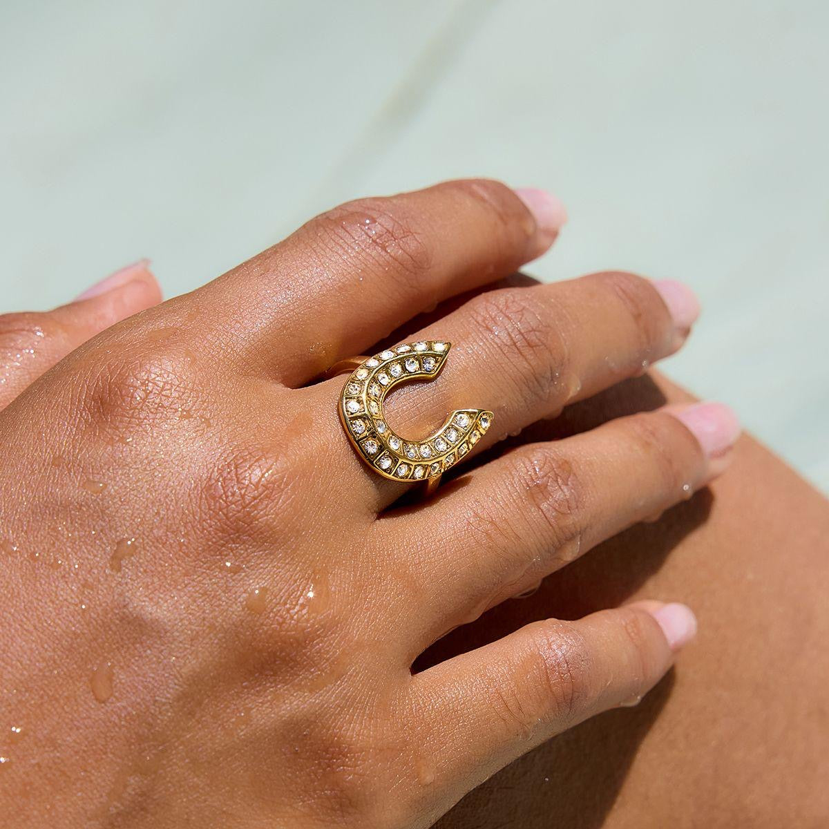 Elegant Arc Ring