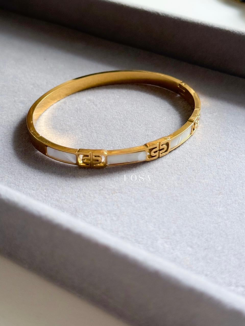 Ivory Empress Bangle