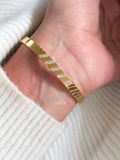 Lulu Crown Bangle