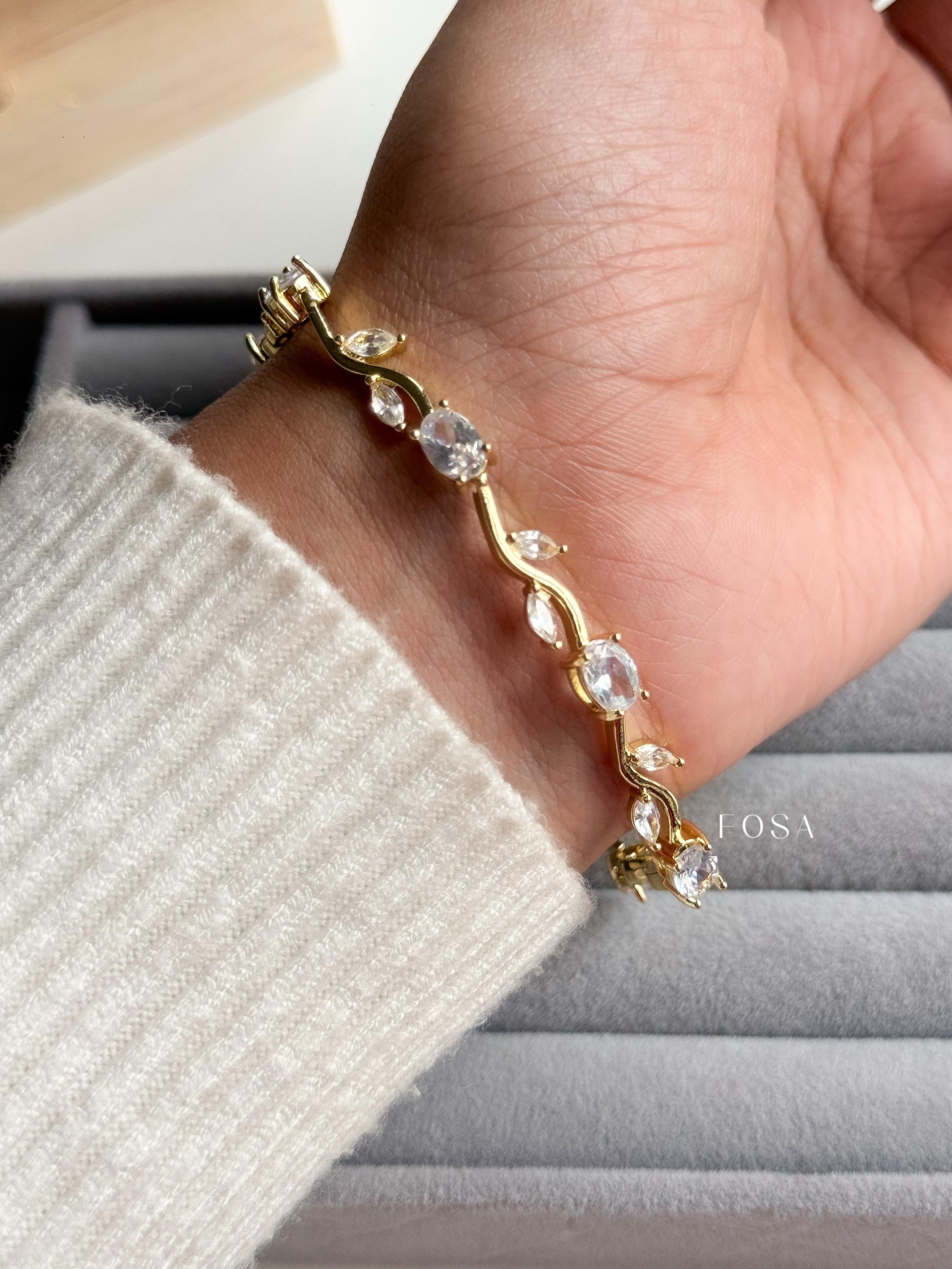 TULIP BRACELET