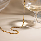 Elegant Link Necklace