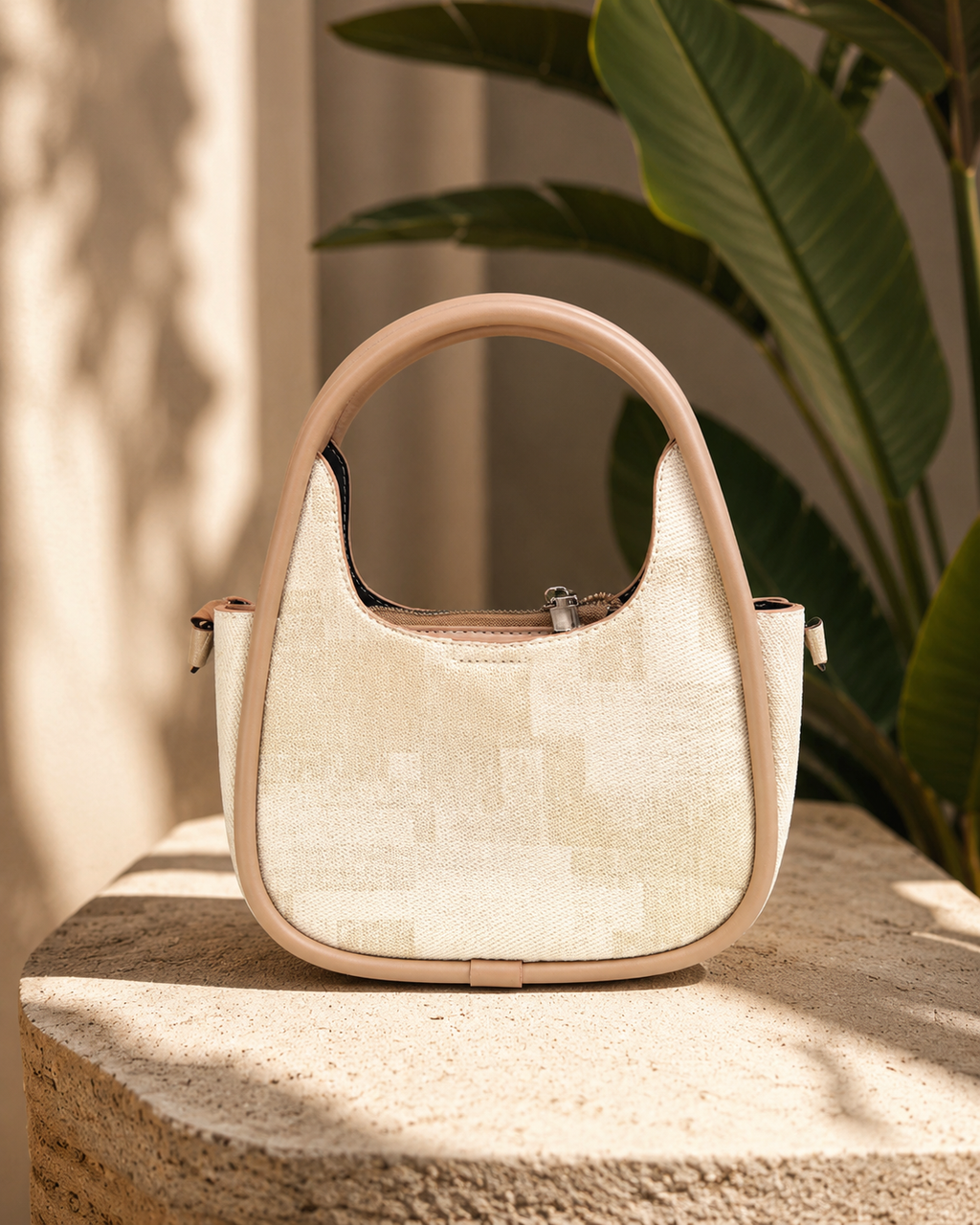MIN MIN HAND BAGS