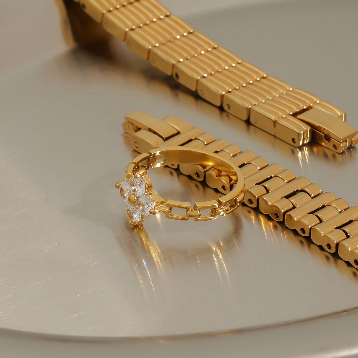 Royal Lily Ring