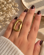 Fluid Oval Statement Ring
