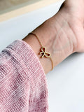RIBBON KNOT