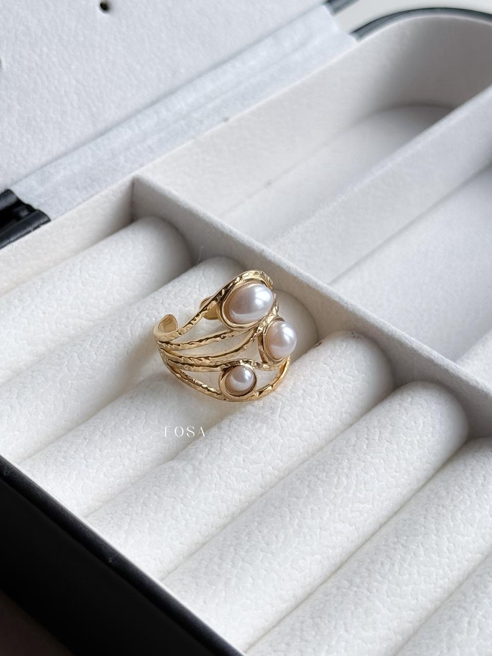 REGAL TRIO PEARL