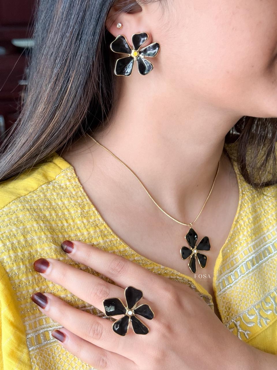 BLACK DAISY COMBO SET