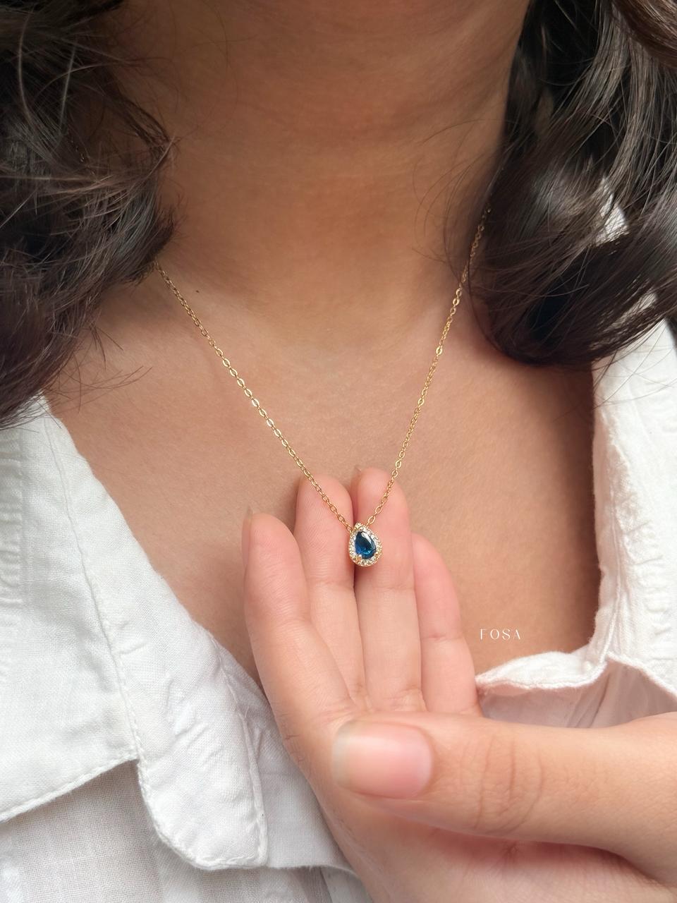 Single stone Blue