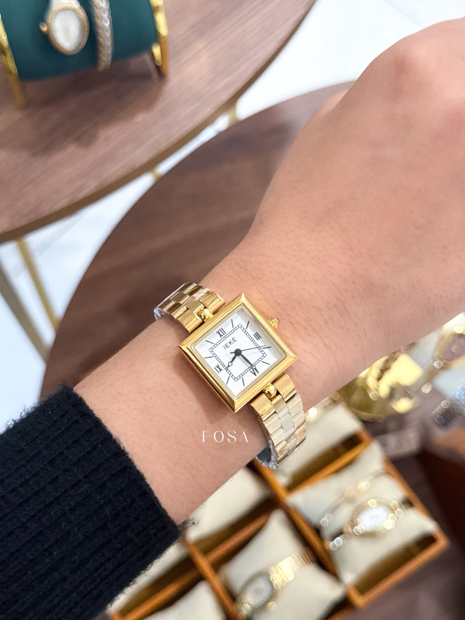 PREMIUM IEKE SQUARE WATCH