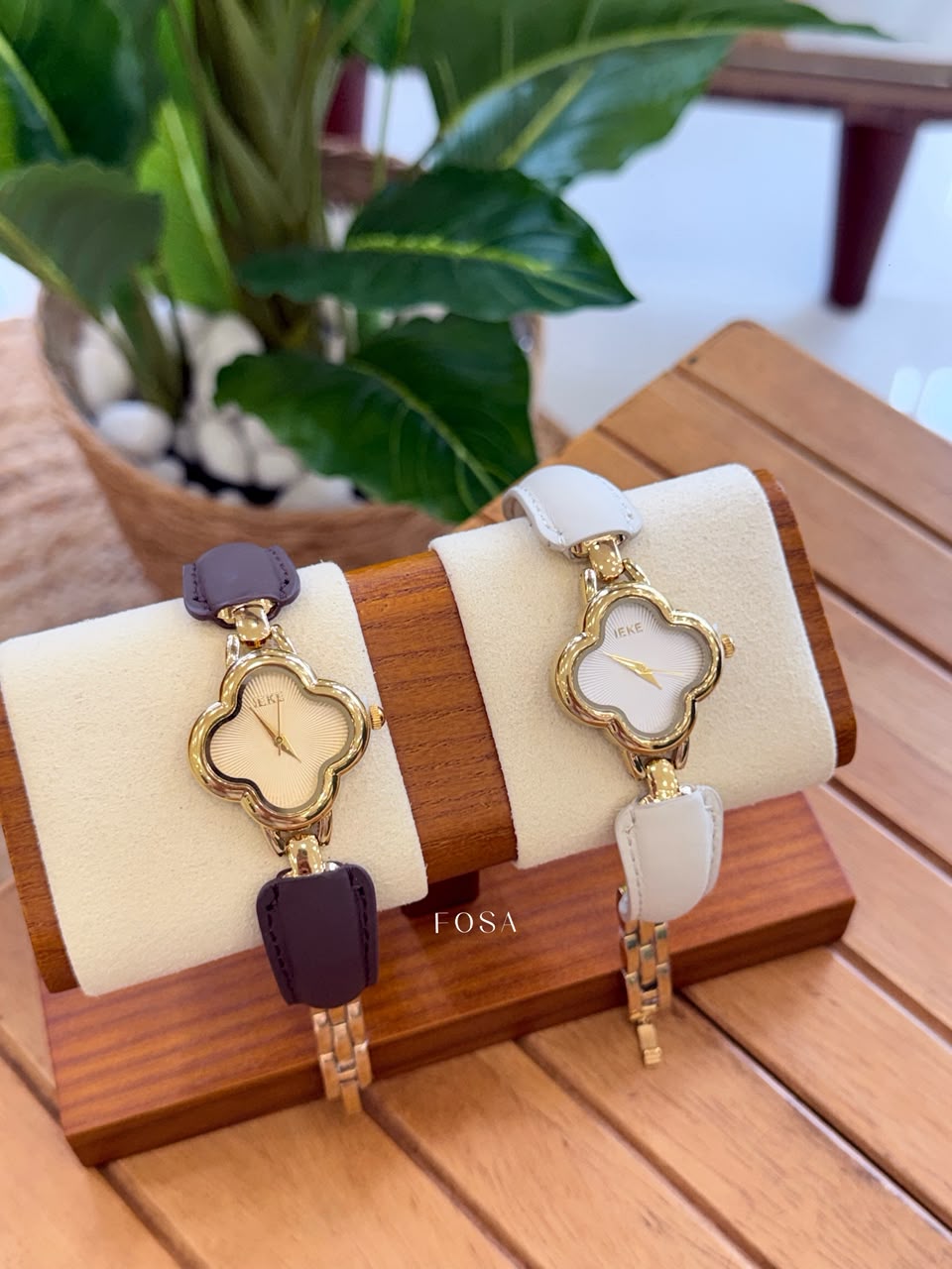 PREMIUM IEKE VELVET WATCH