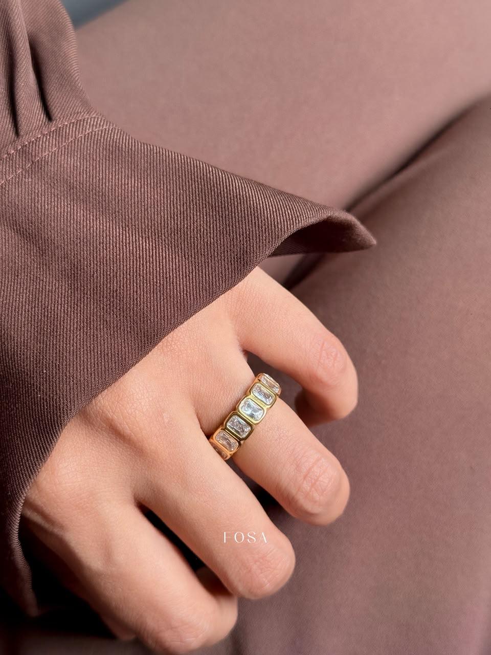 AVELINE RING