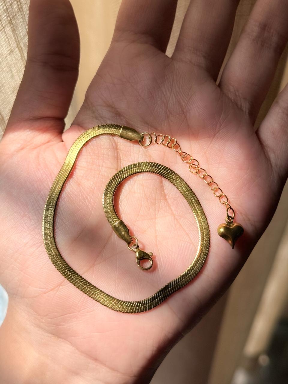 A T 09  (399/- for pair)