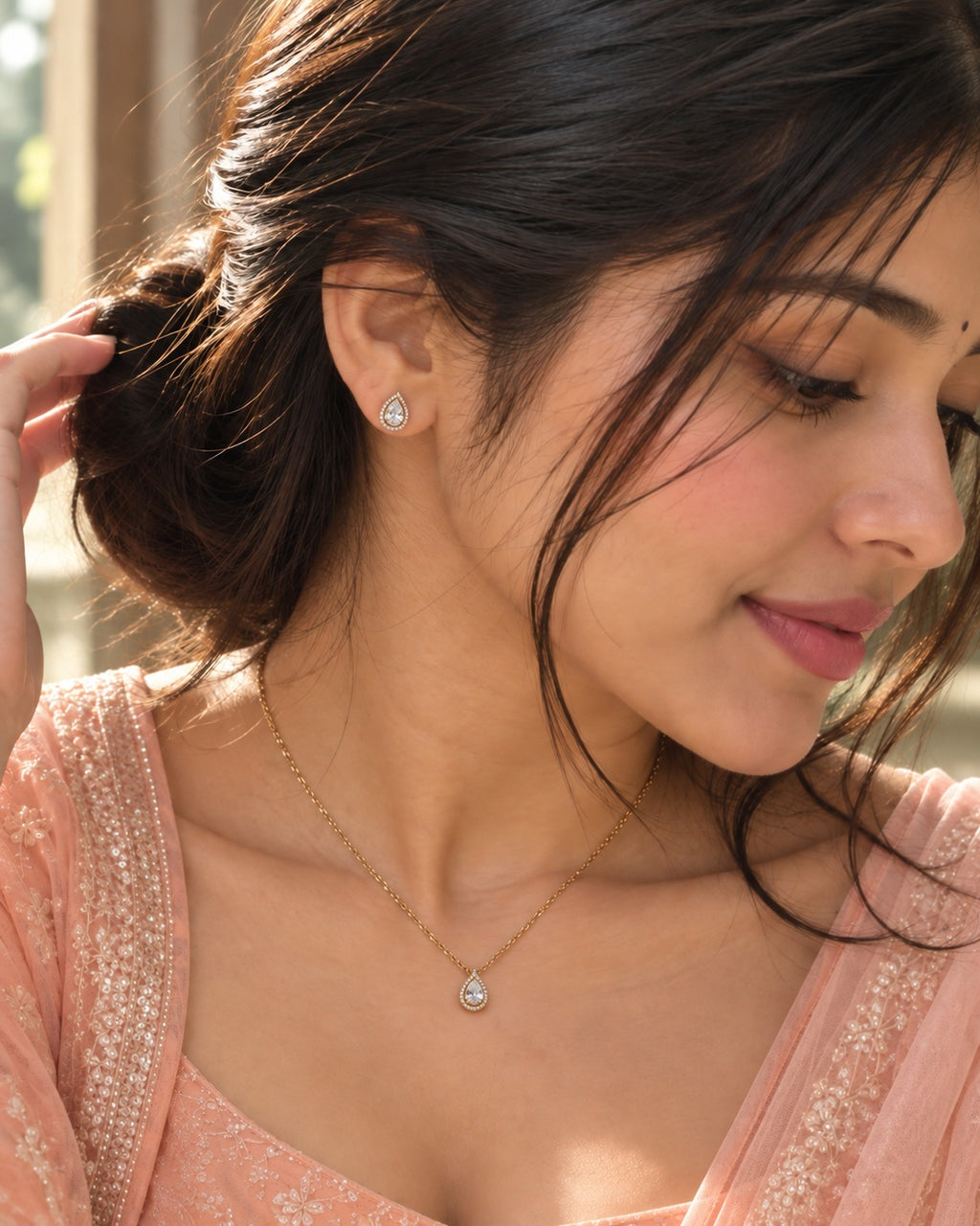 SUNLIT WHITE DROP SET