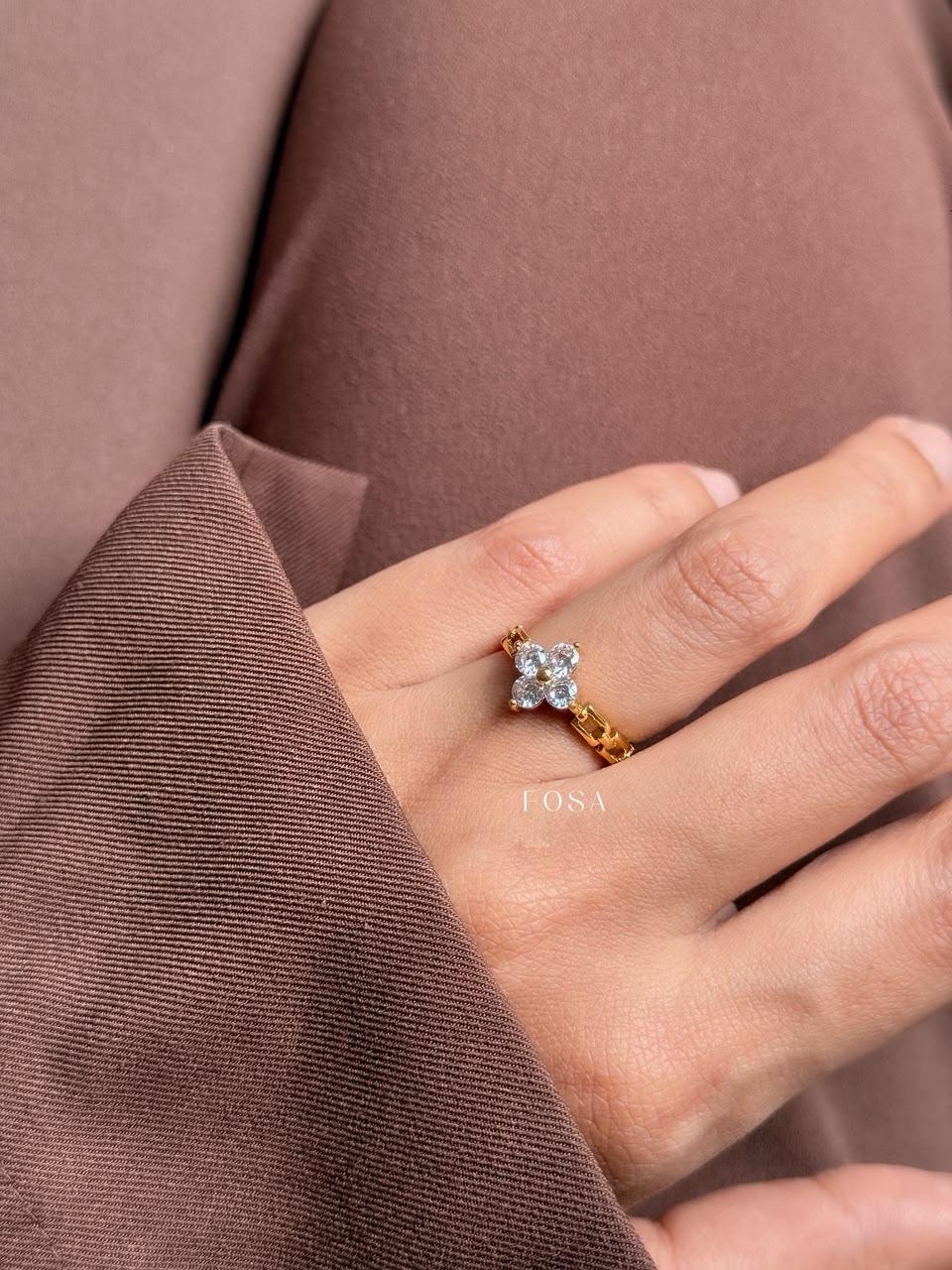 ROYAL LILY RING