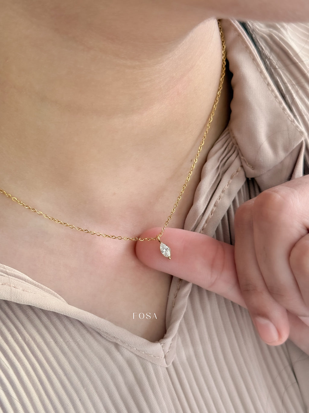 MIST DROP NECKLACE