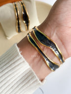Muse bangle